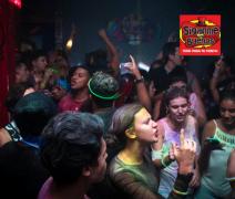 SIGANME LOS BUENOS SALON DE FIESTA