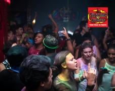 SIGANME LOS BUENOS SALON DE FIESTA